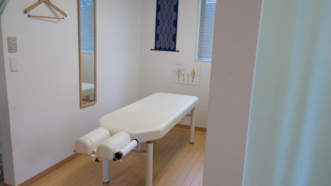 施術用ベッド
