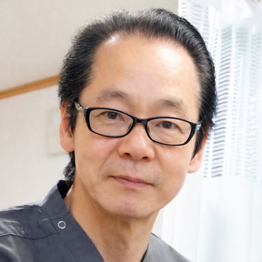 微笑み顔の院長