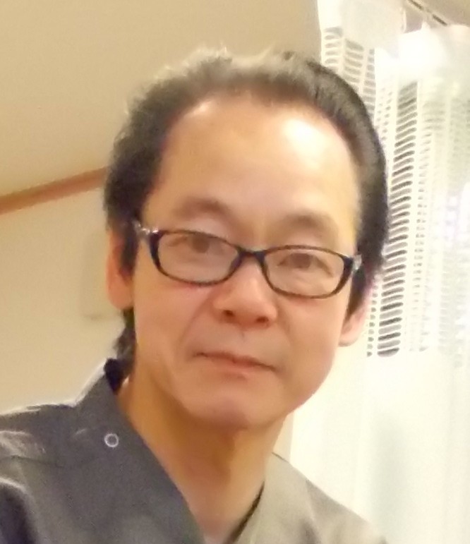 微笑み顔の院長