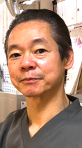 微笑み顔の院長